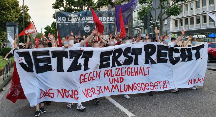 Kölner Spontademo gegen Polizeigewalt
